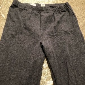 Gray cotton leggings